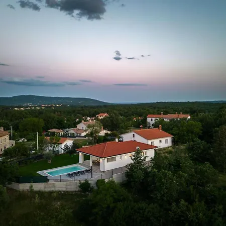 Bassani Ferienhaus Labin (Istria)